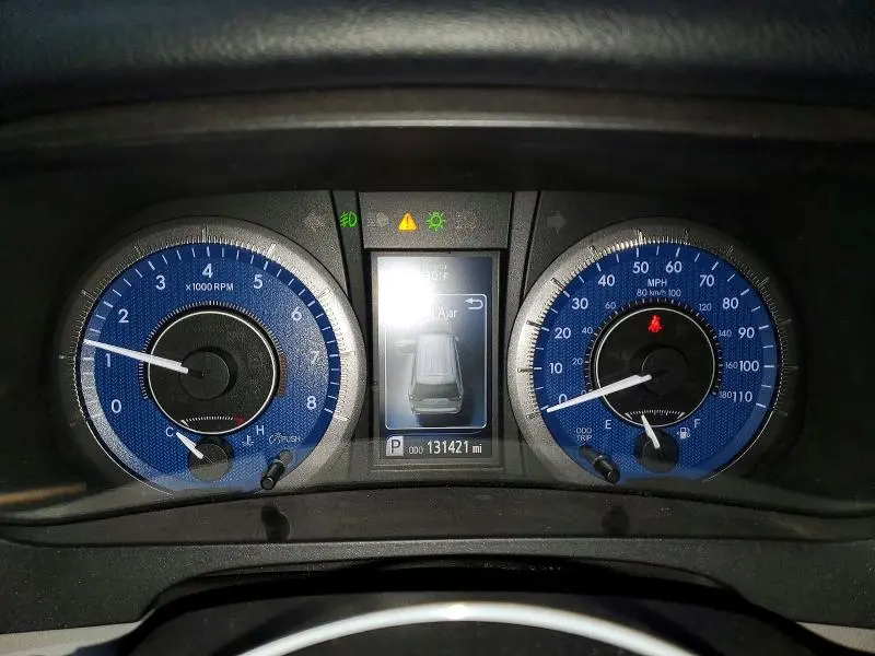 2017 TOYOTA SIENNA XLE  