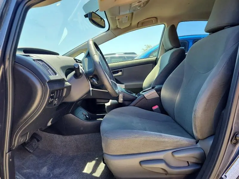 2012 TOYOTA PRIUS THREE  