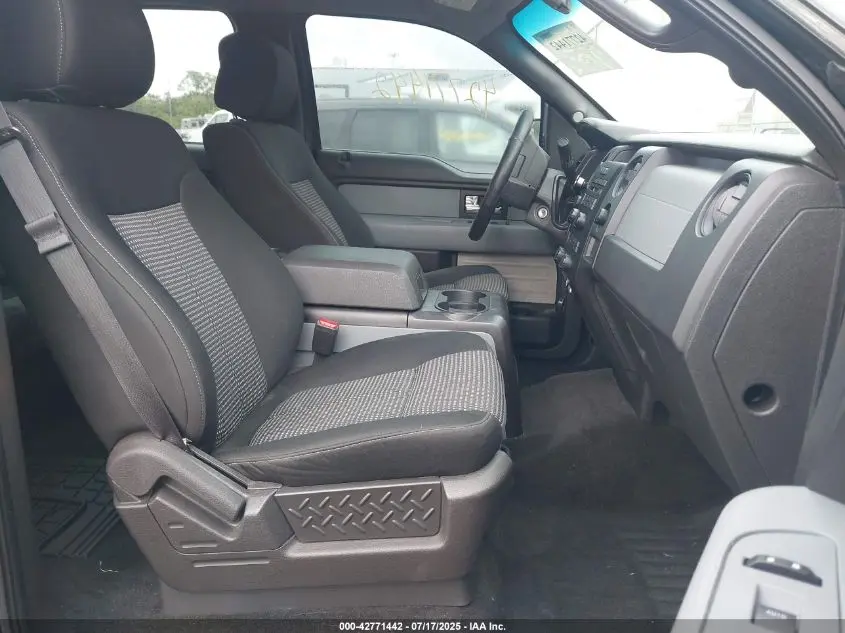 2014 FORD F-150 STX
