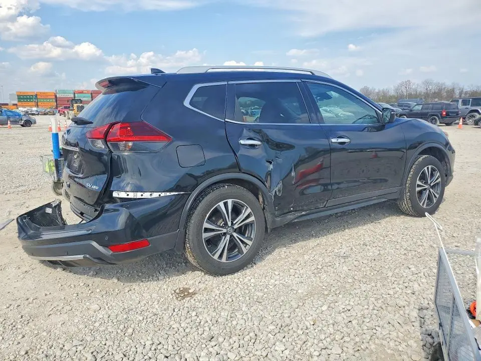2019 NISSAN ROGUE S  