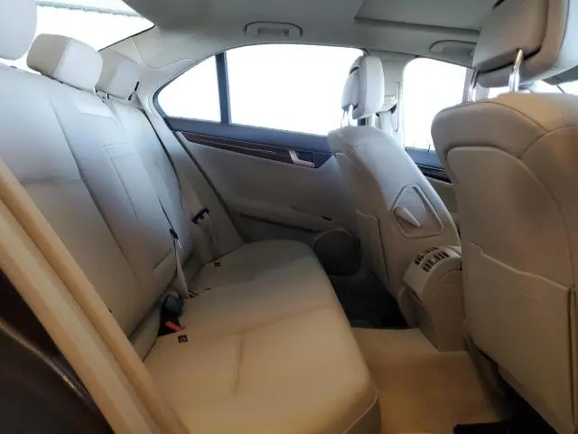2014 MERCEDES-BENZ C 250  