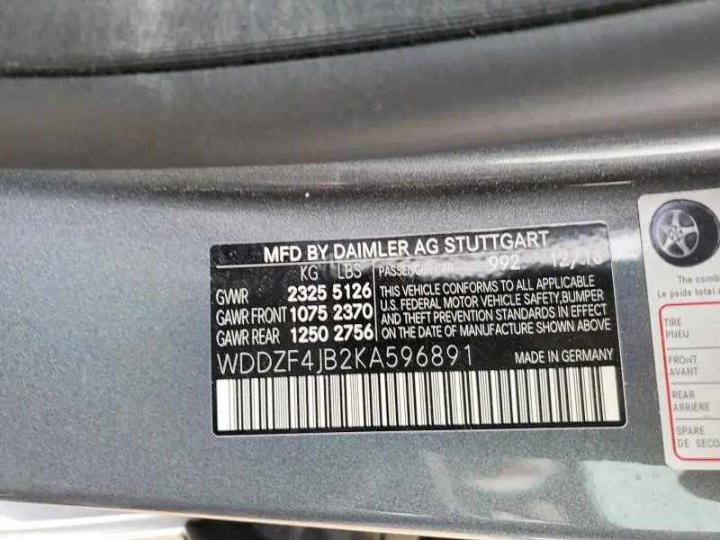 2019 MERCEDES-BENZ E 300  