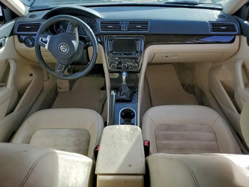 2015 VOLKSWAGEN PASSAT SEL  