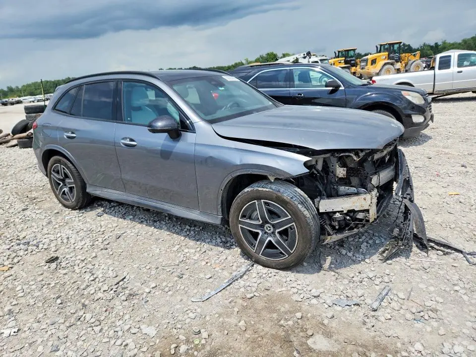 2023 MERCEDES-BENZ GLC 300 4MATIC  