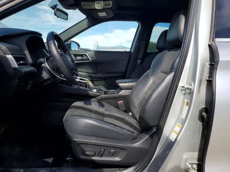2022 MITSUBISHI OUTLANDER SE  