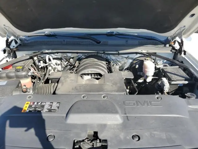 2018 GMC YUKON XL C1500 SLT  