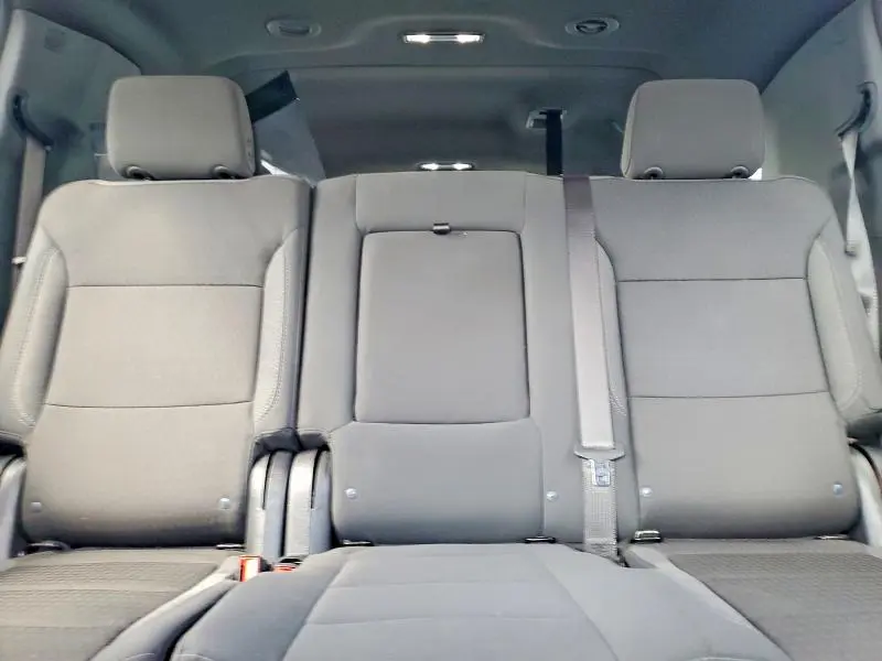 2025 CHEVROLET SUBURBAN C1500 LS  