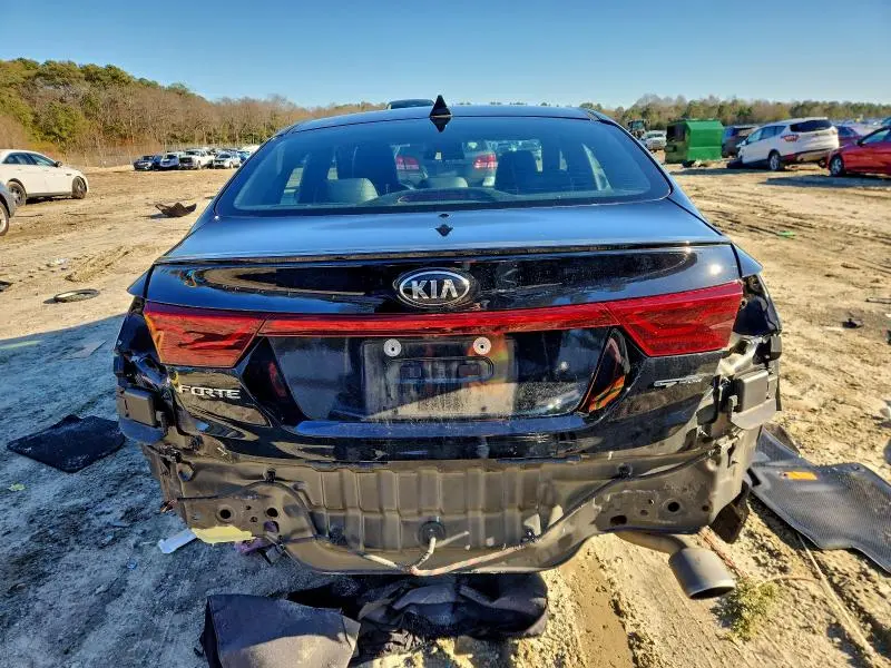 2020 KIA FORTE GT LINE  