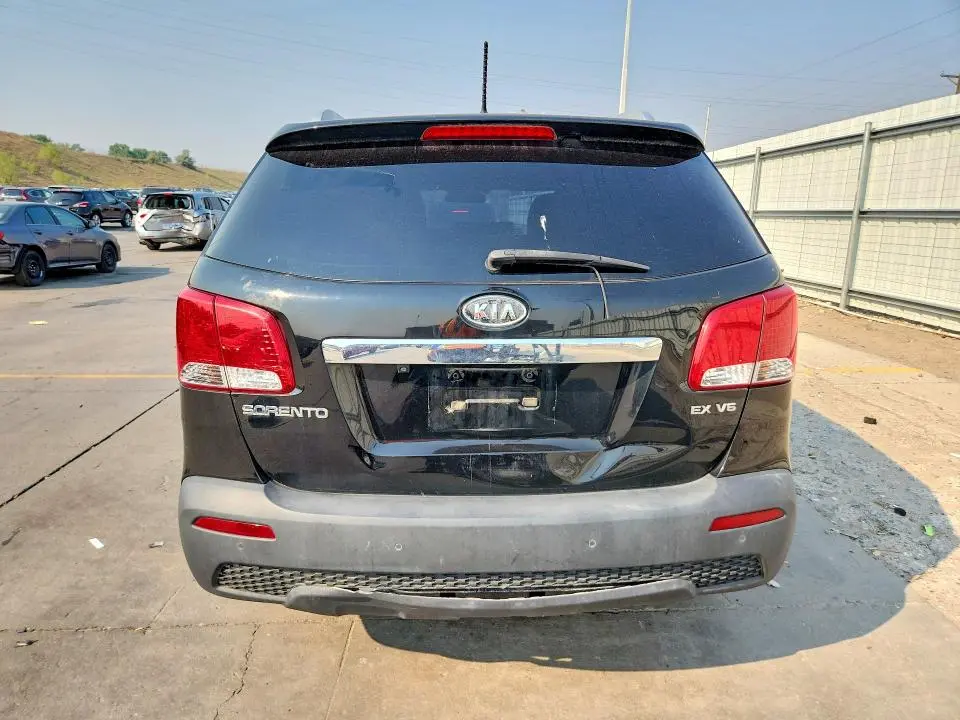 2011 KIA SORENTO EX  