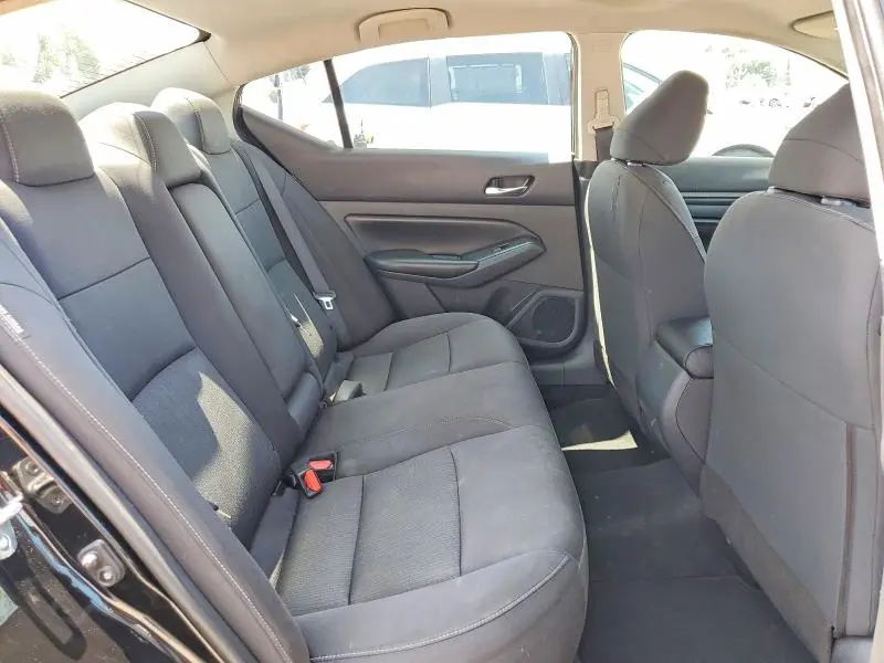 2022 NISSAN ALTIMA S  