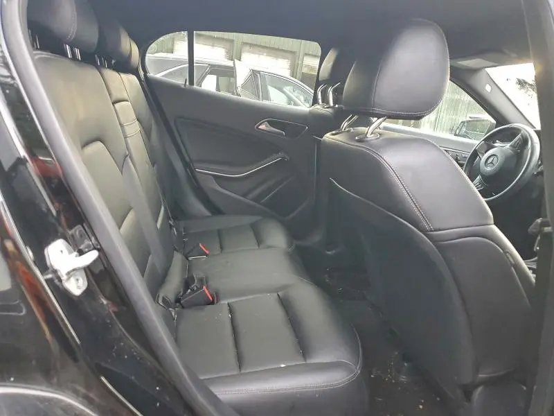 2017 MERCEDES-BENZ GLA 250 4MATIC  