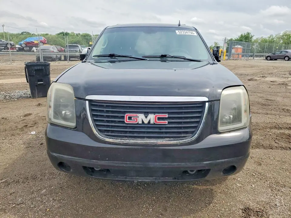 2011 GMC YUKON XL K1500 SLE  