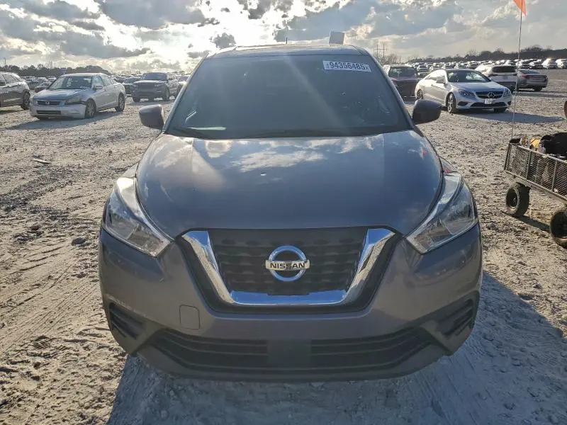 2020 NISSAN KICKS S  