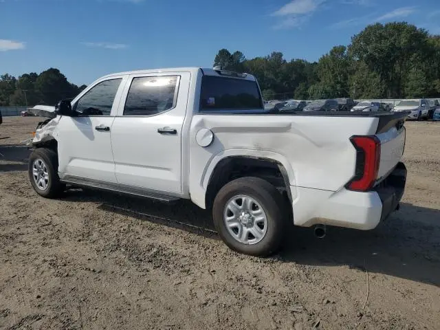 2025 TOYOTA TUNDRA CREWMAX SR  