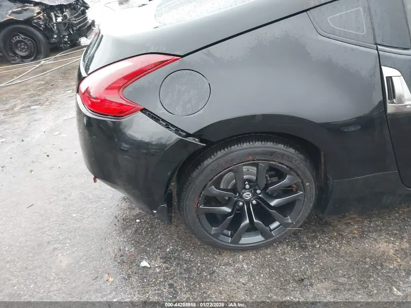 2018 NISSAN 370Z TOURING