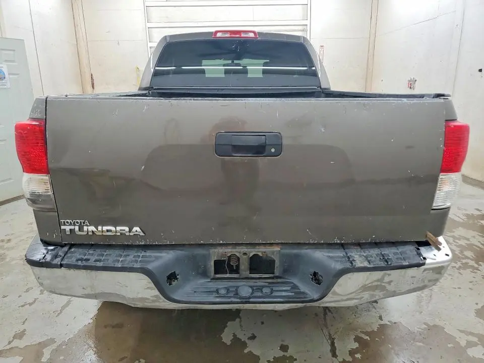 2010 TOYOTA TUNDRA DOUBLE CAB SR5  