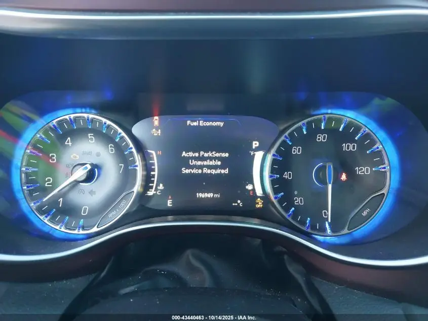 2017 CHRYSLER PACIFICA LIMITED