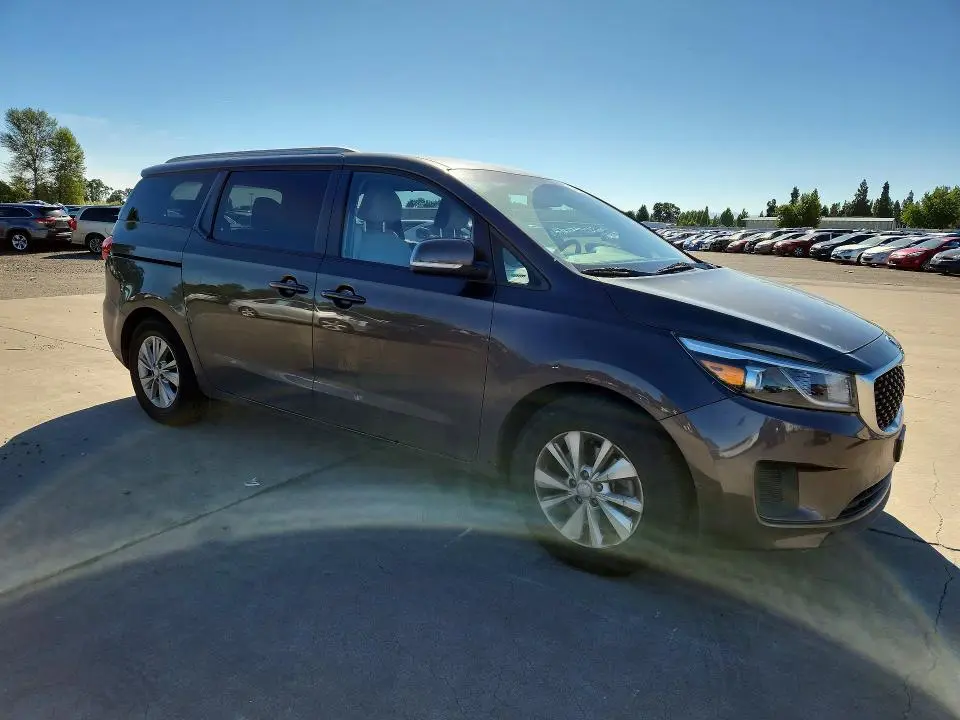 2016 KIA SEDONA LX  