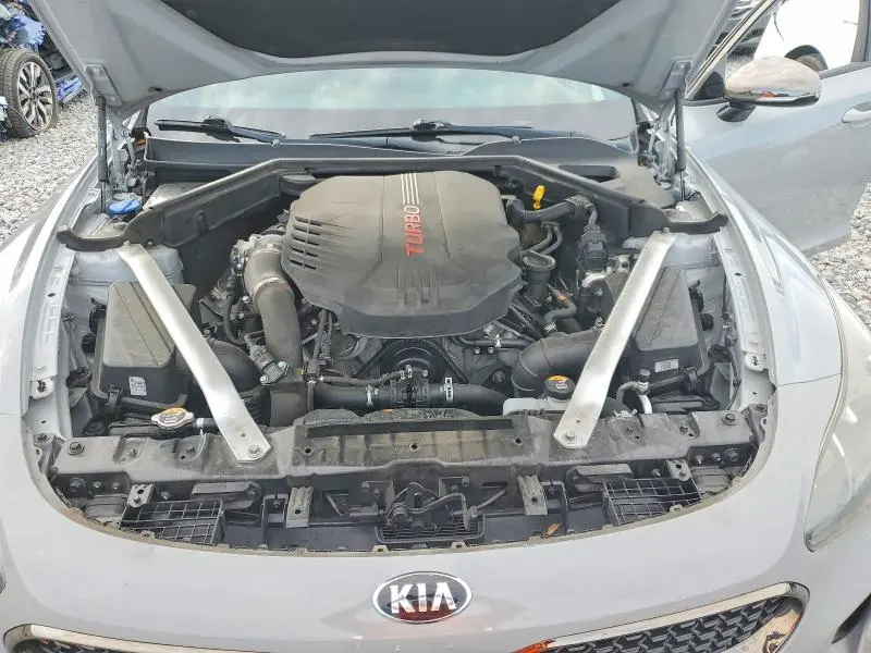 2021 KIA STINGER GT  