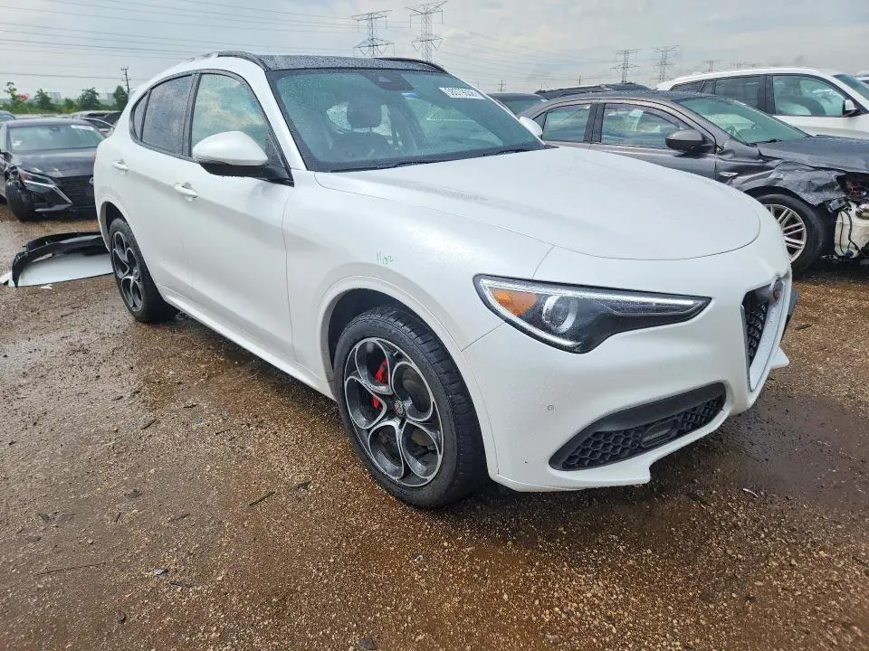 2021 ALFA ROMEO STELVIO TI  