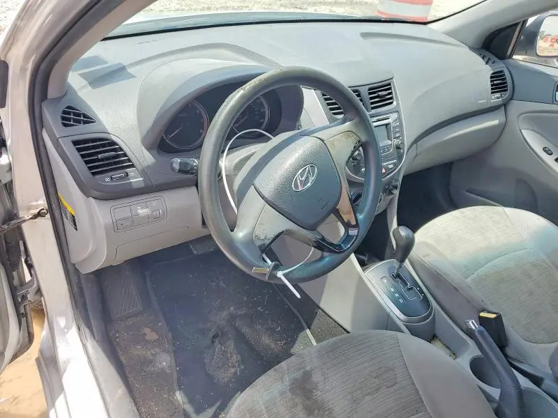 2015 HYUNDAI ACCENT GLS  