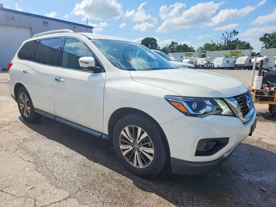2019 NISSAN PATHFINDER SL  