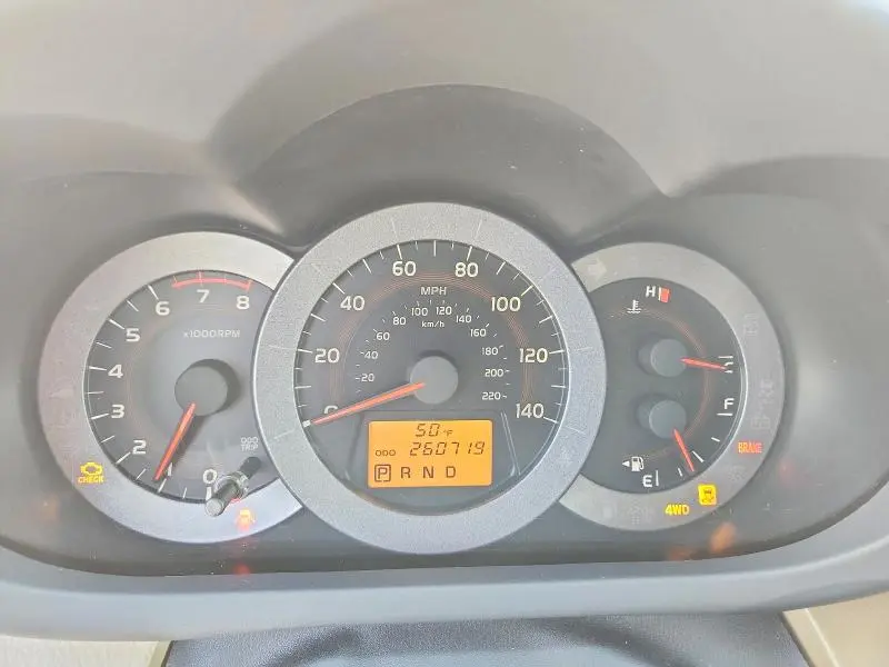 2010 TOYOTA RAV4 BASE  