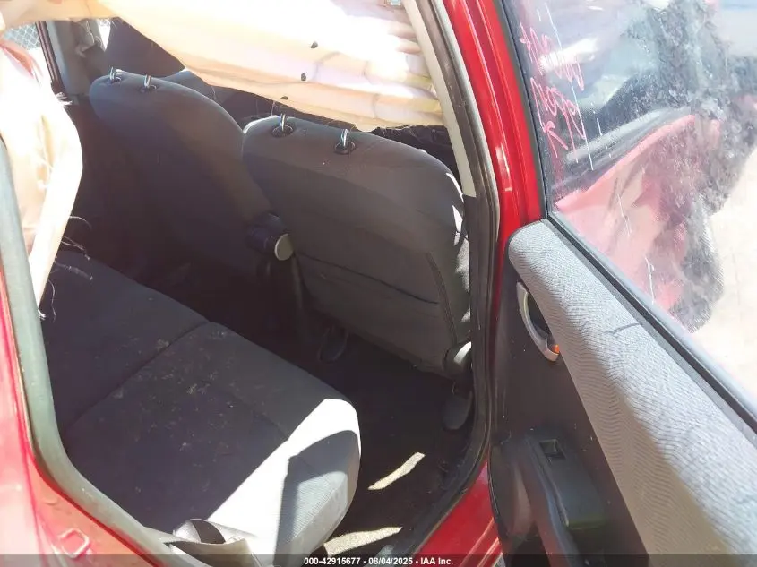 2010 HONDA FIT  