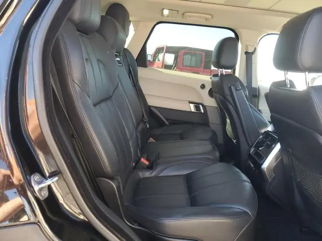 2017 LAND ROVER RANGE ROVER SPORT HSE  