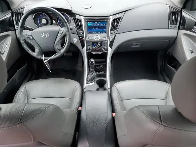 2013 HYUNDAI SONATA SE