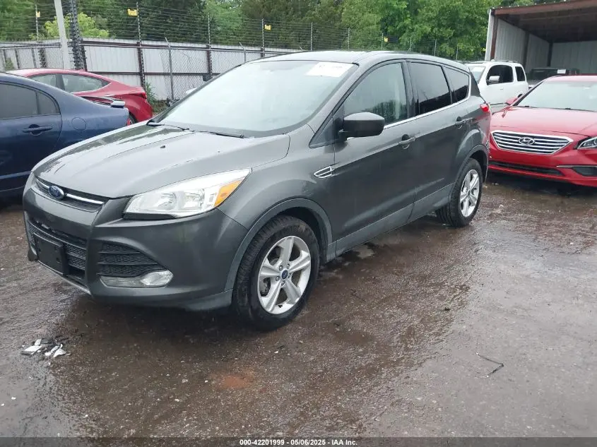 2015 FORD ESCAPE SE