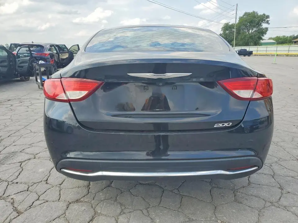2015 CHRYSLER 200 LIMITED  