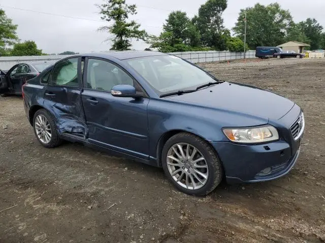 2010 VOLVO S40 2.4I  
