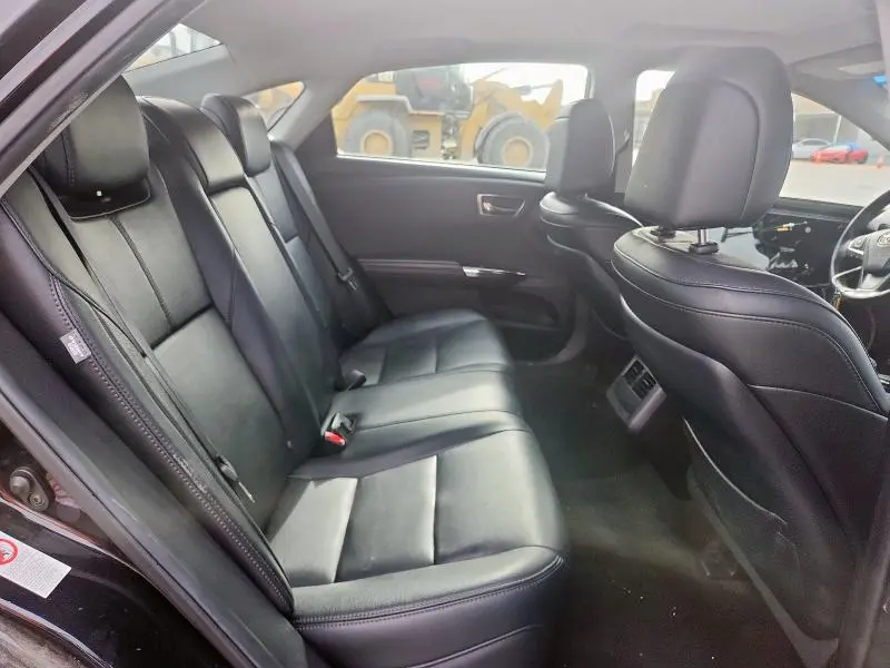 2016 TOYOTA AVALON XLE  