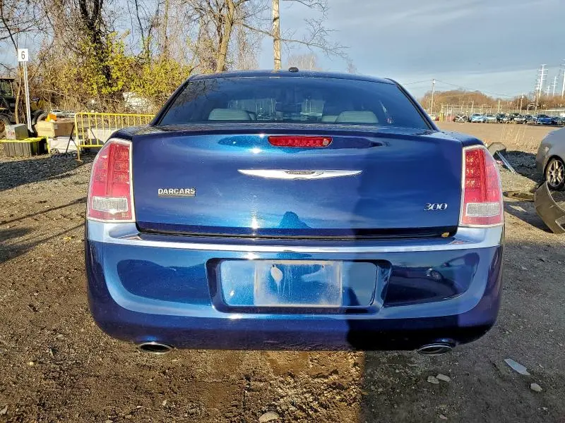 2013 CHRYSLER 300   