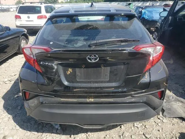 2020 TOYOTA C-HR XLE  