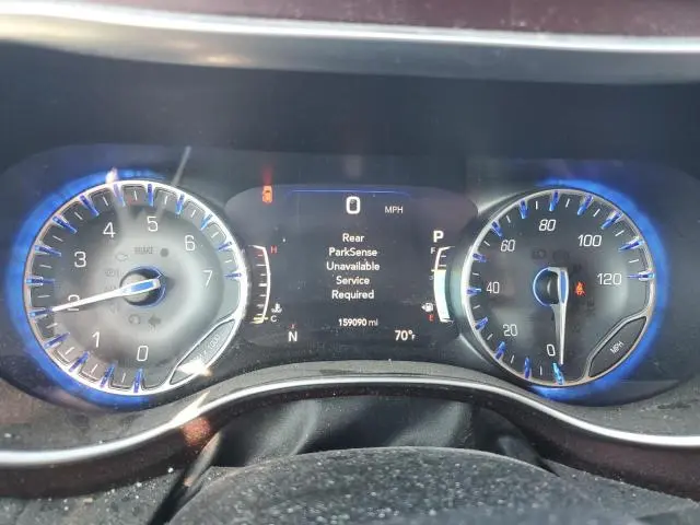 2017 CHRYSLER PACIFICA LIMITED  