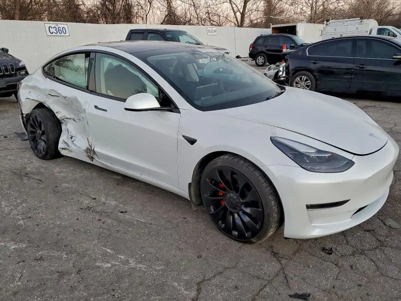 2022 TESLA MODEL 3   
