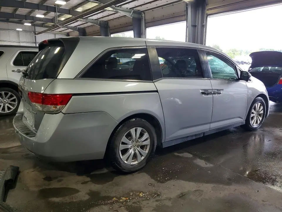 2016 HONDA ODYSSEY SE  