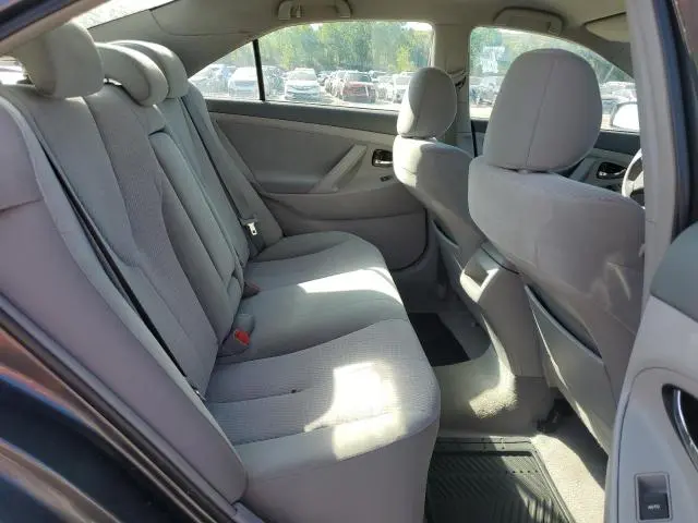2011 TOYOTA CAMRY BASE  