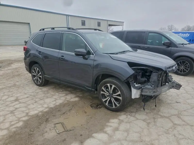 2023 SUBARU FORESTER LIMITED  