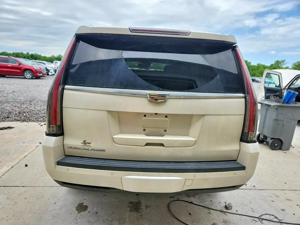 2015 CADILLAC ESCALADE LUXURY  