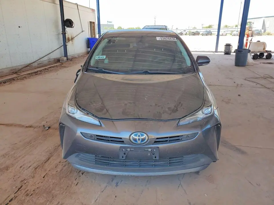 2021 TOYOTA PRIUS LE  