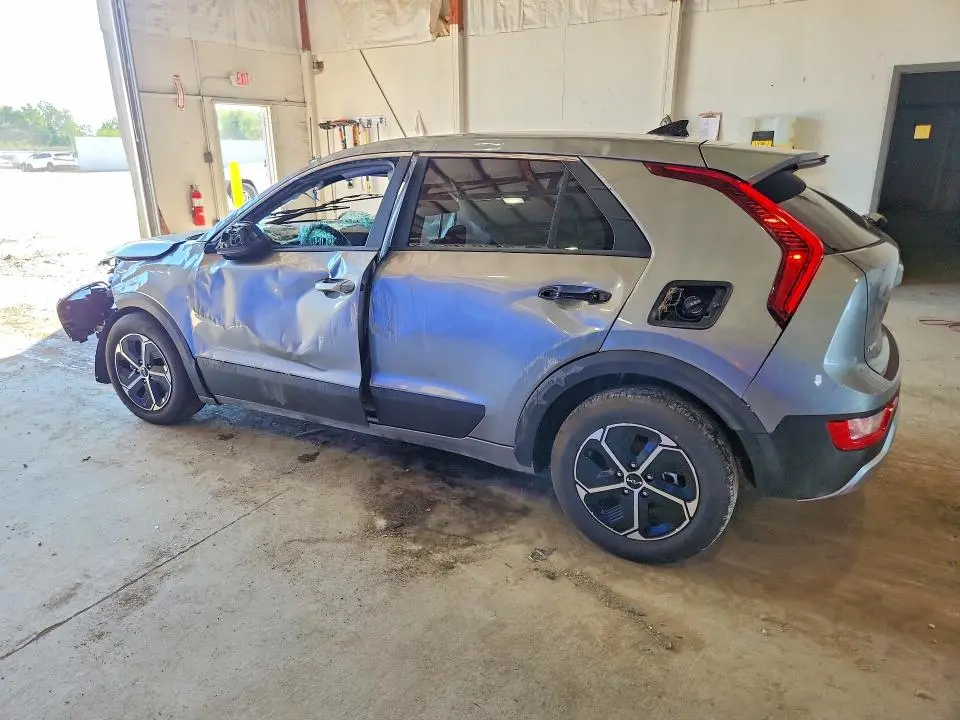 2026 KIA NIRO LX  