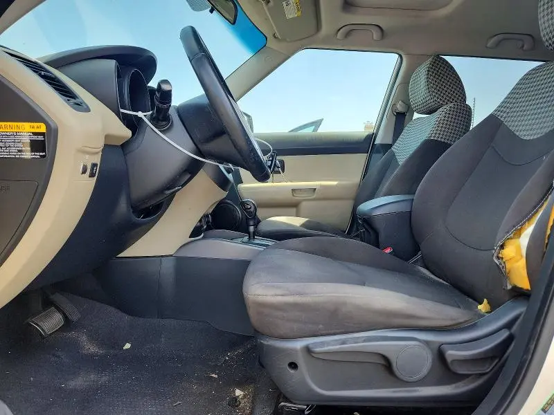 2010 KIA SOUL +  