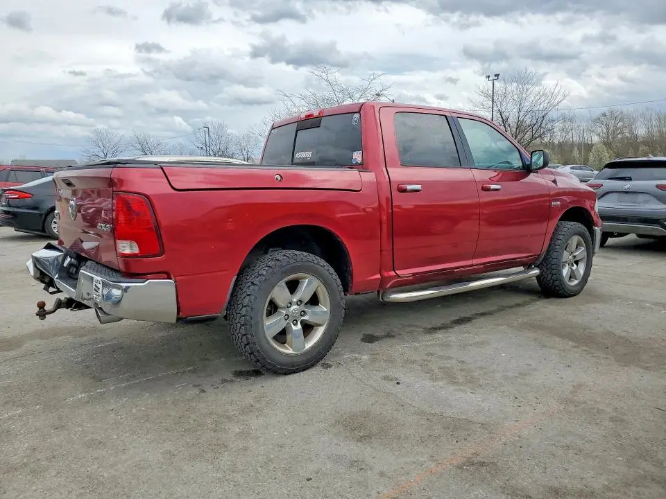 2014 RAM 1500 SLT  