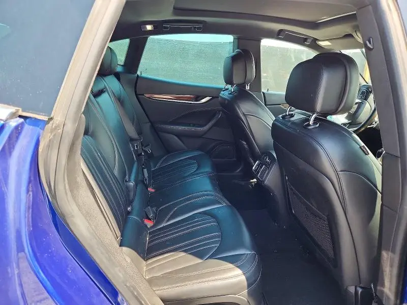 2018 MASERATI LEVANTE S  