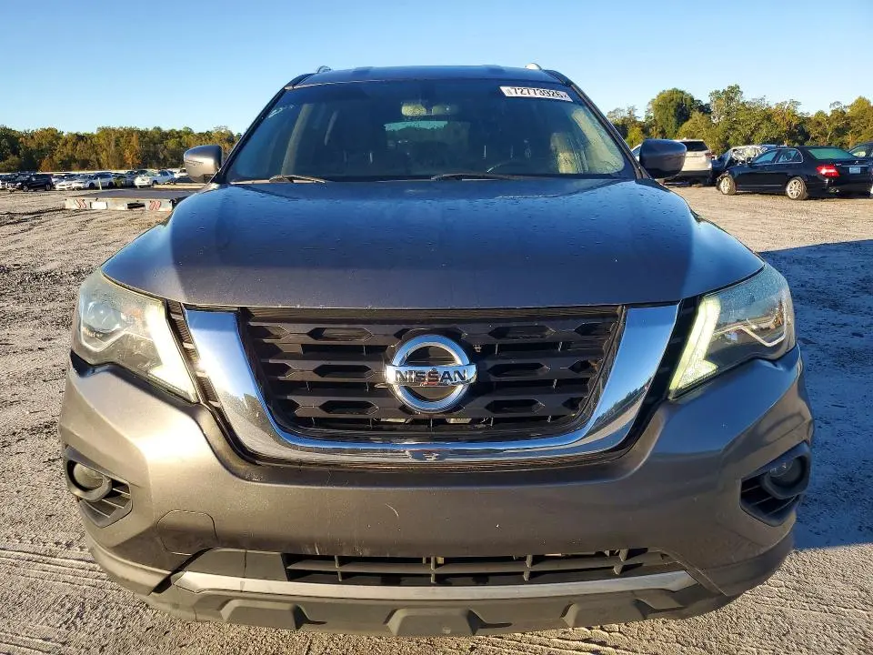 2019 NISSAN PATHFINDER SV  