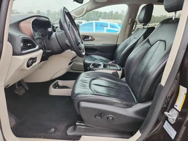 2017 CHRYSLER PACIFICA TOURING L  