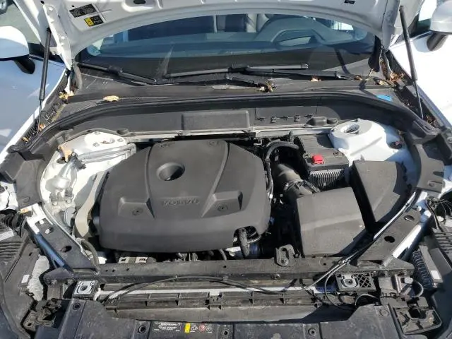 2021 VOLVO XC60 T5 MOMENTUM  